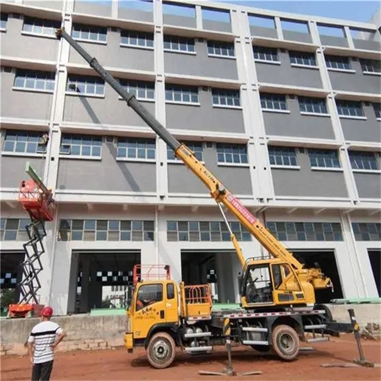 大安高楼层玻璃吊装